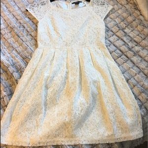 Forever 21 White Lace Dress (Small)